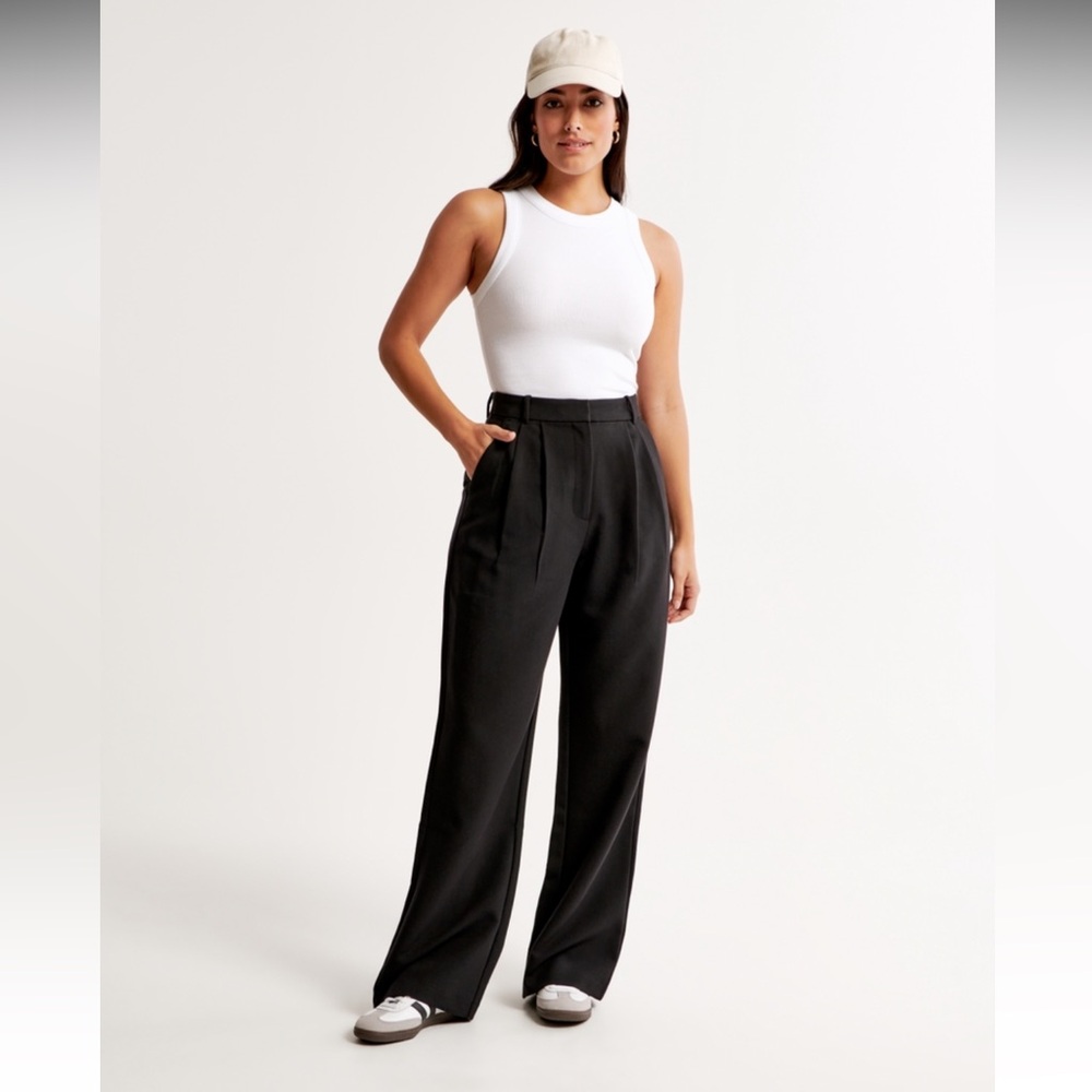 Abercrombie & Fitch | Curve Love Sloane Tailored Wide Leg Pants